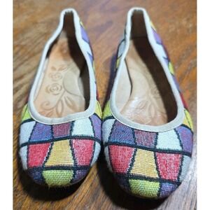 Born Women's Ballet Flats Size 6 1/2 Color Block Slip On Shoe Multicolor Boho